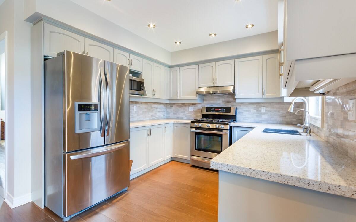 best finishes for high traffic walls in the kitchen