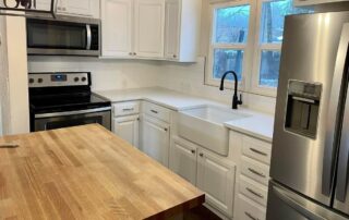 best cabinet colors for small kitchens